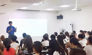 助力商戶，決勝十一丨星南方店一線銷售精英專場(chǎng)培訓(xùn)會(huì)